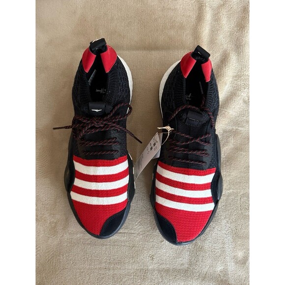 Adidas Trae Young 2 Men’s Basketball Sneaker size 9 1/2 main image 10